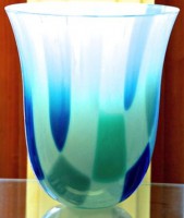 /album/fotogalleri-benth-owesen/bl%c3%a5gr%c3%b8nn-vase-3000-kr-jpg/